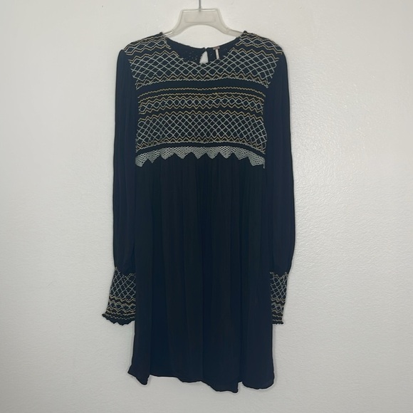 Free People‎ Late Night Picnic Mini Dress in Black Long Sleeve size medium - Picture 2 of 7